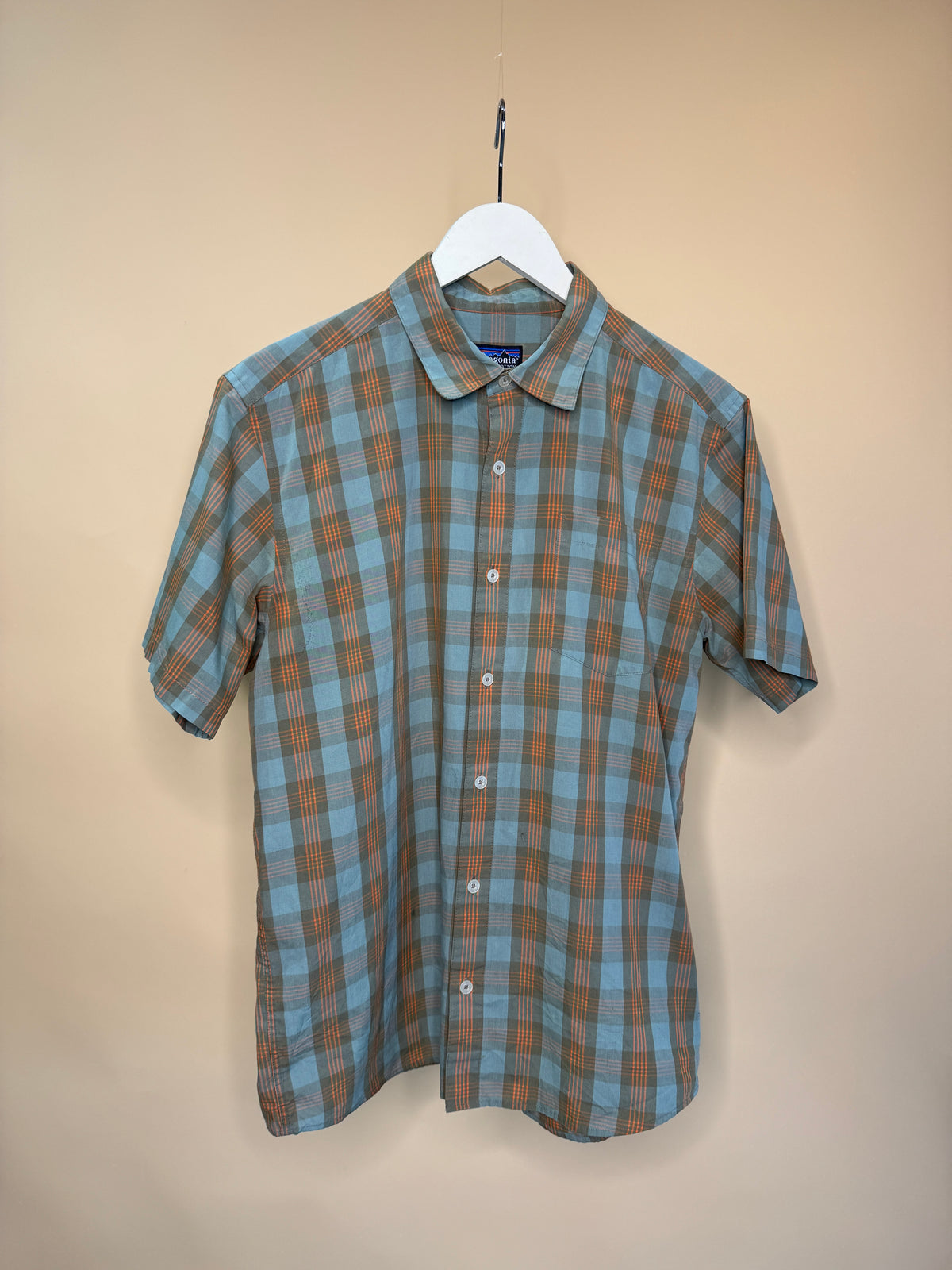 Patagonia Green and Orange Plaid Button-up Shirt - M