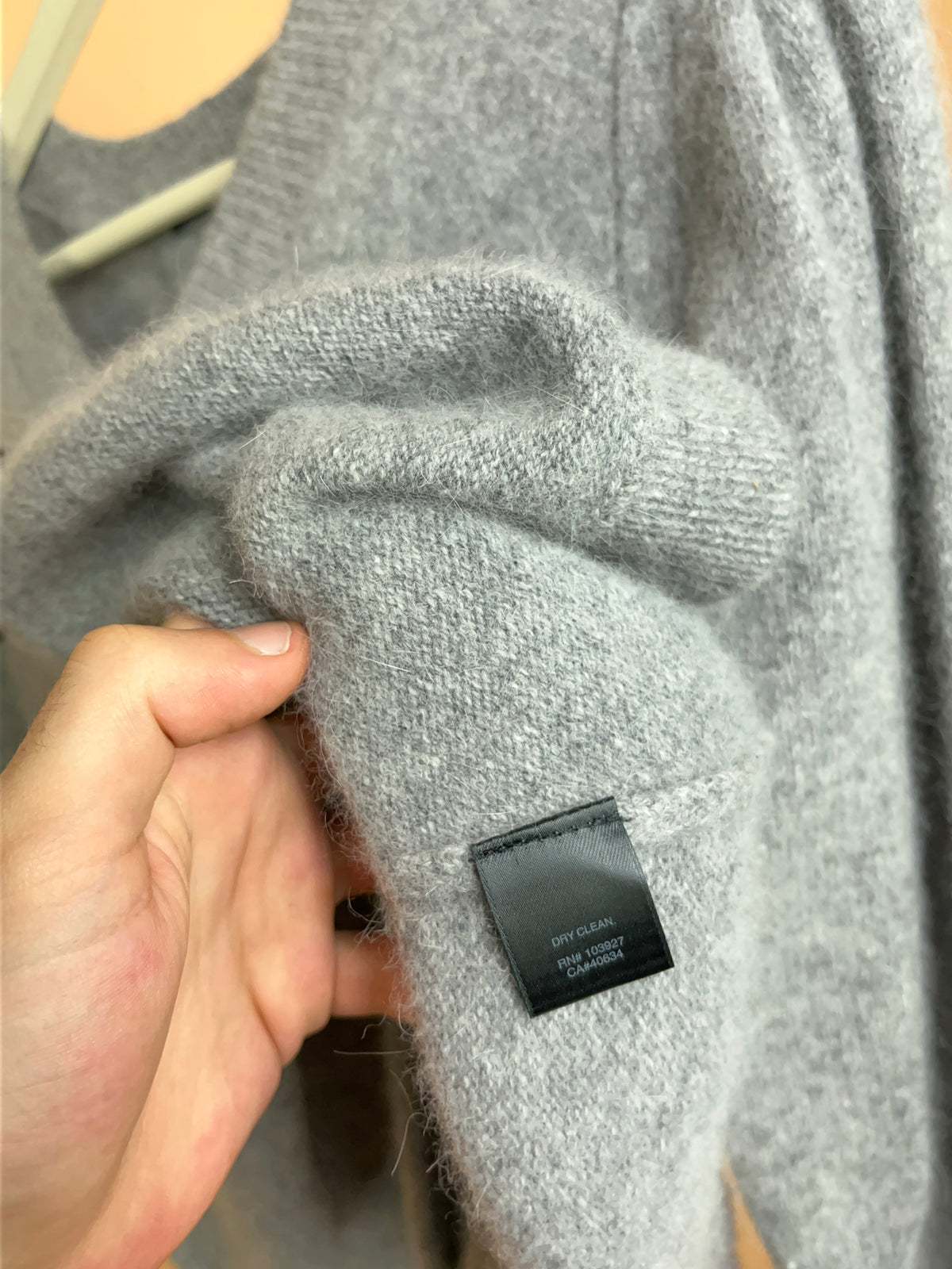Y2K Marc Jacobs Grey Velvet Bow Knit Sweater