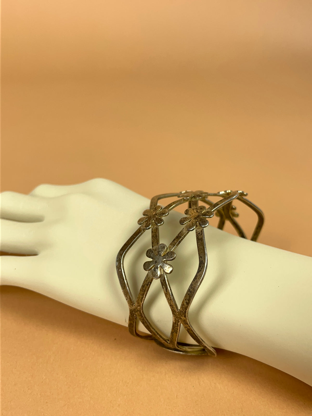 1990's Ornate Cuff Bangle Bracelet