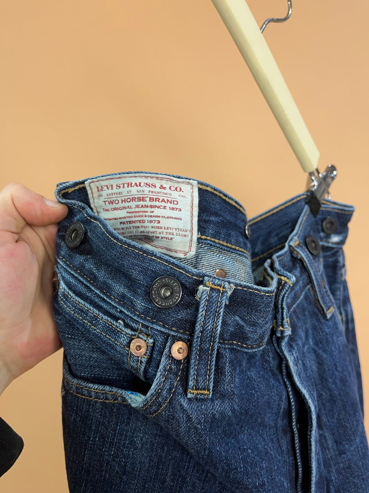 Y2K Levi Strauss & Co Dark Wash Cinch Back Denim Jeans - 31"