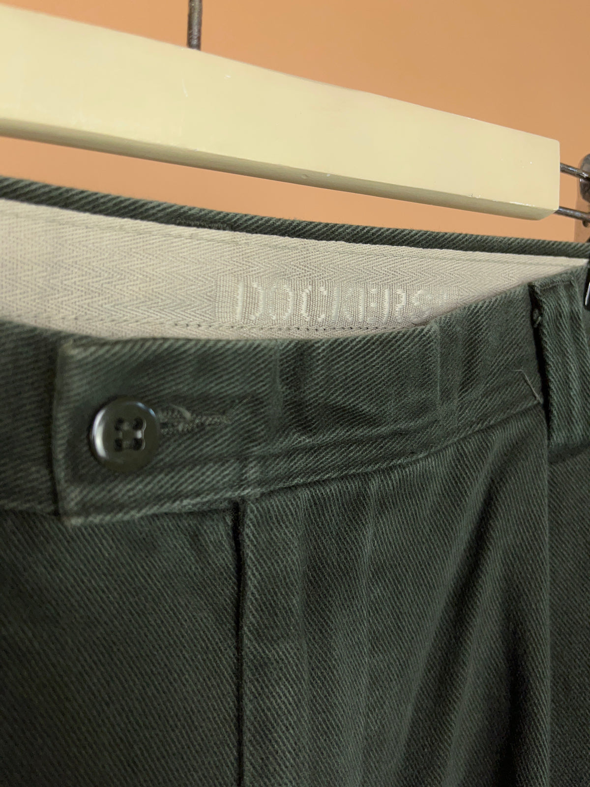 Vintage Dockers Olive Green Pleated Trousers - 34"