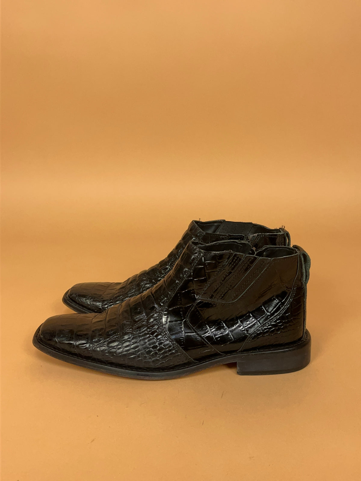 Stacy Adams Black Caiman Leather Ankle Boots - AU 9 Mens