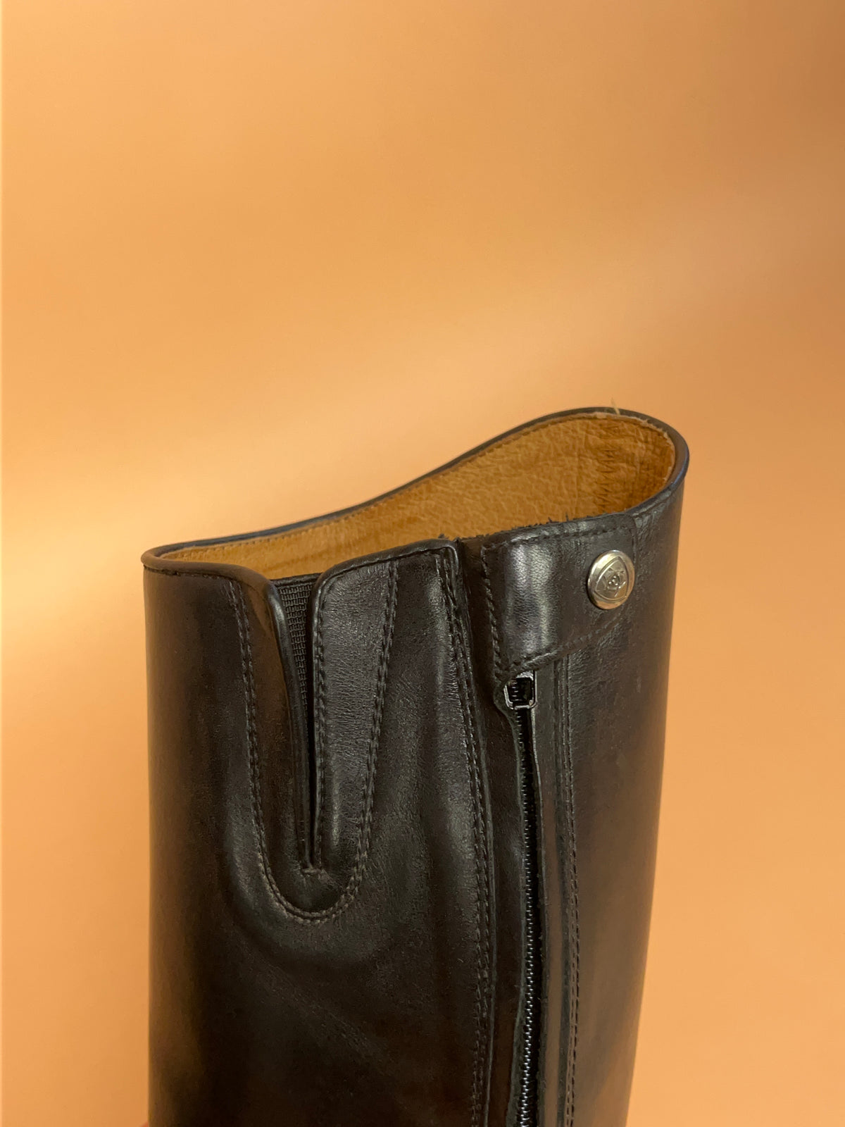 Ariat black leather over-the-knee dressage field riding boots, cap toe — Arkive Vintage