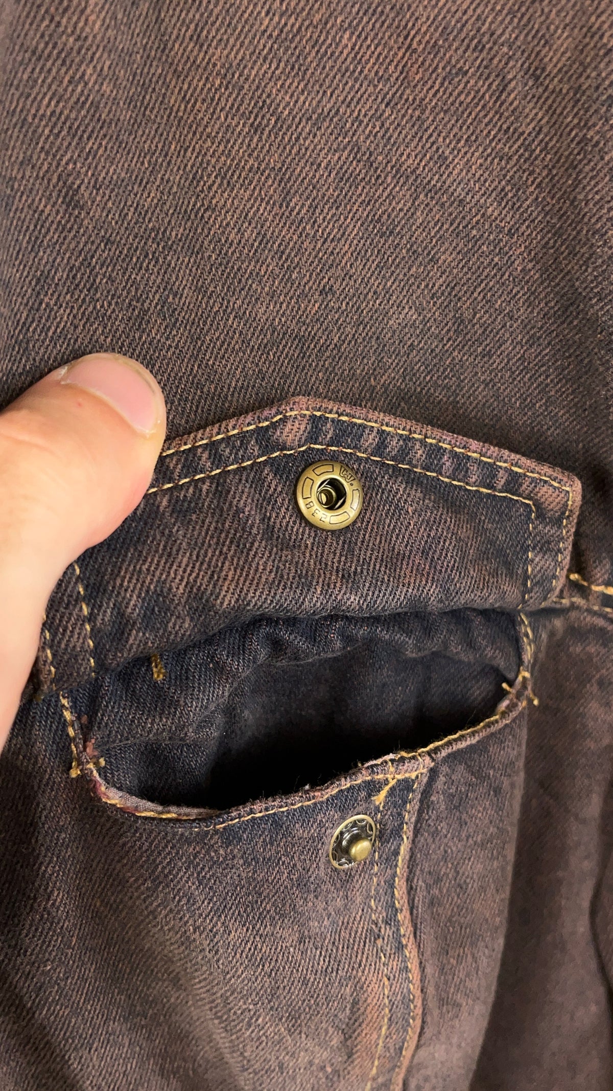 Vintage earthy brown weathered wash denim jacket with flap pockets — Arkive Vintage