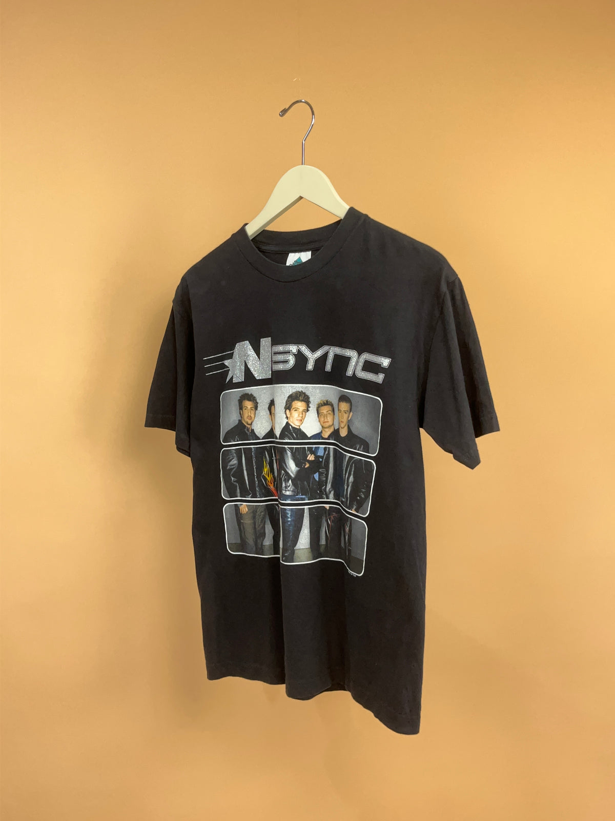 Y2K NSYNC "PopOdyssey" Band T-Shirt - M