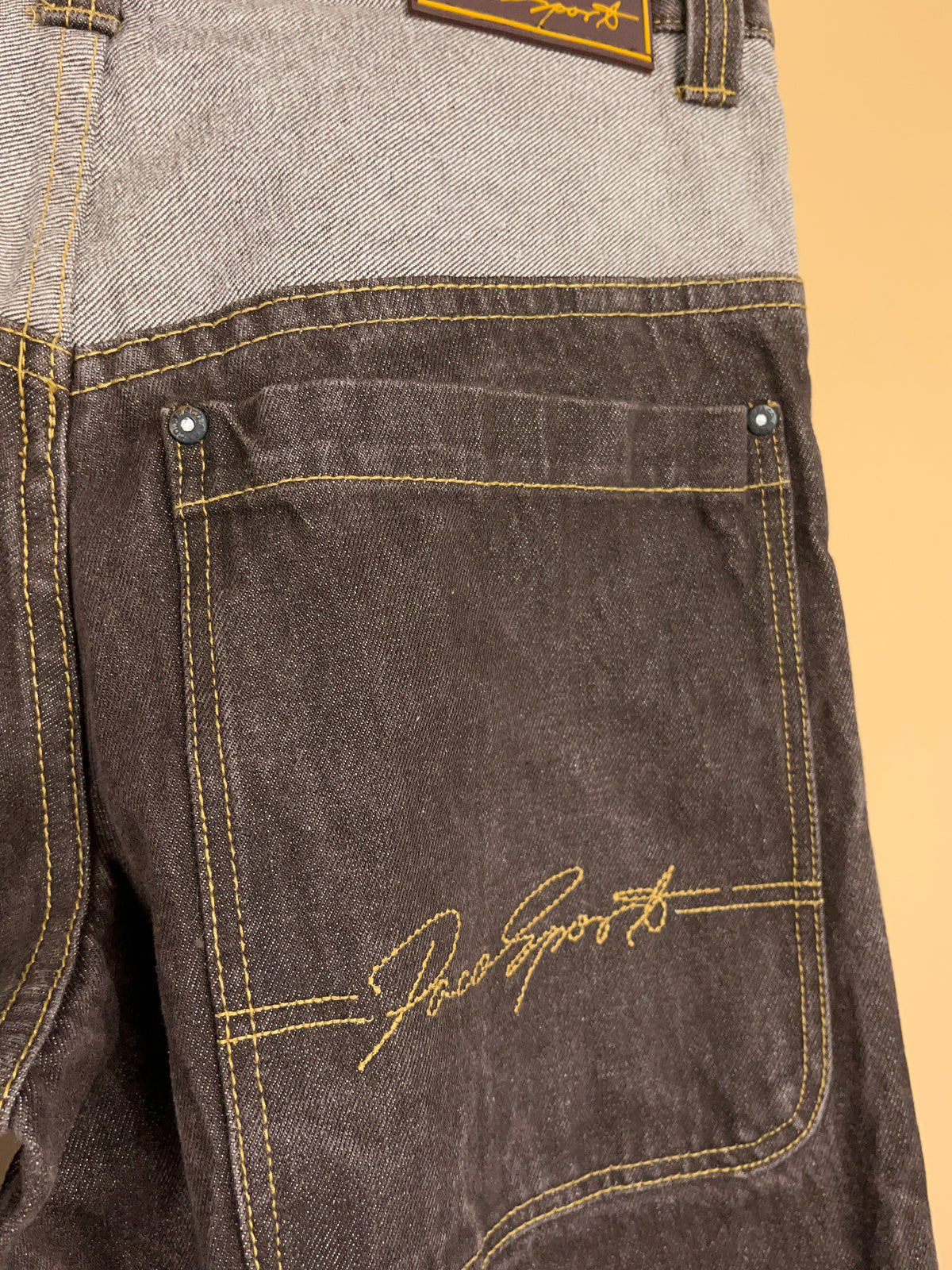 1990s Paco Sport Brown Wash Baggy Jeans - 33"