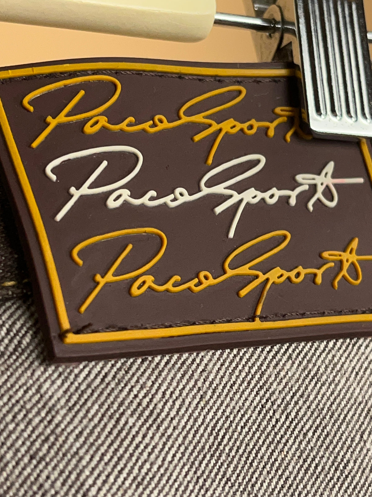 1990s Paco Sport Brown Wash Baggy Jeans - 33"