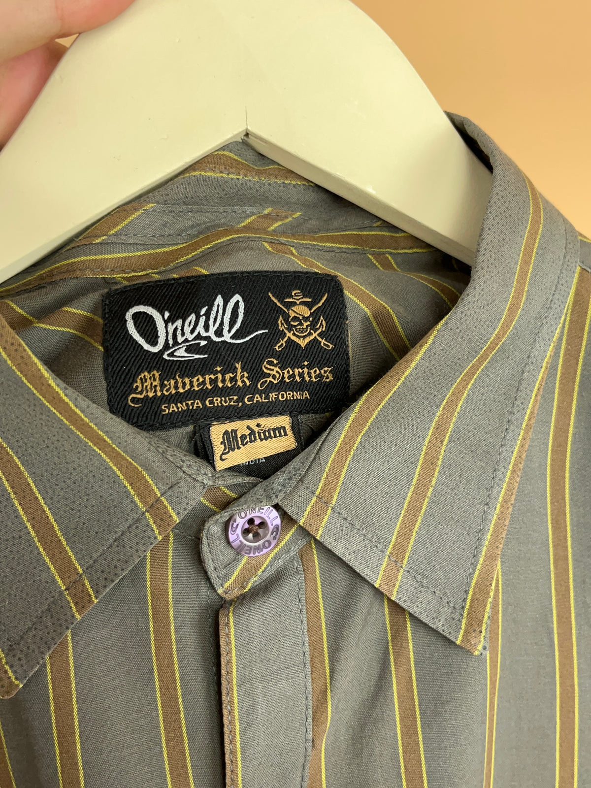 ONeill "Maverick Series" Santa Cruz Stripe Shirt - M