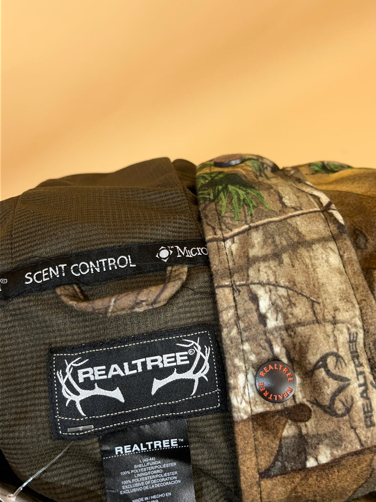 Y2K Realtree woodland camo hunting jacket with hood — Arkive Vintage