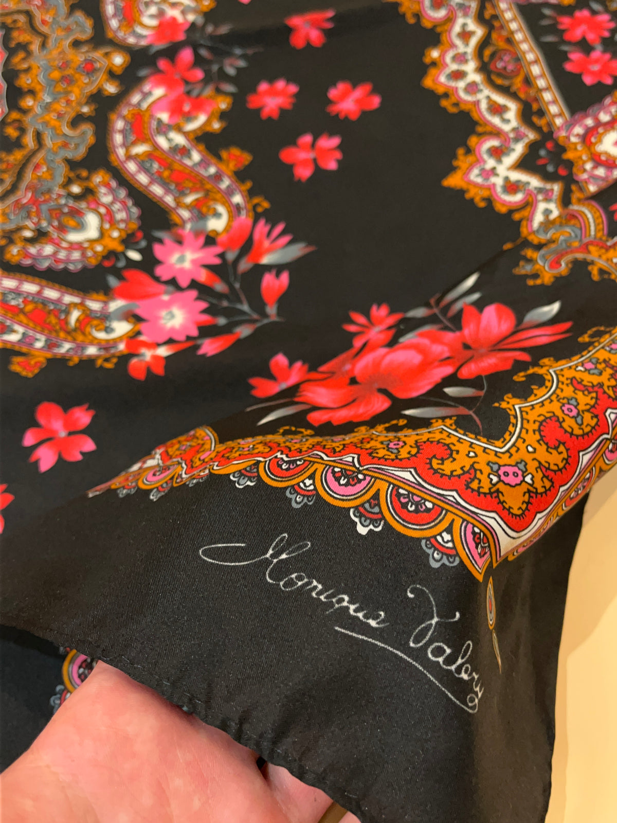 1970s Large Black and Fuchsia Folk Art Scarf