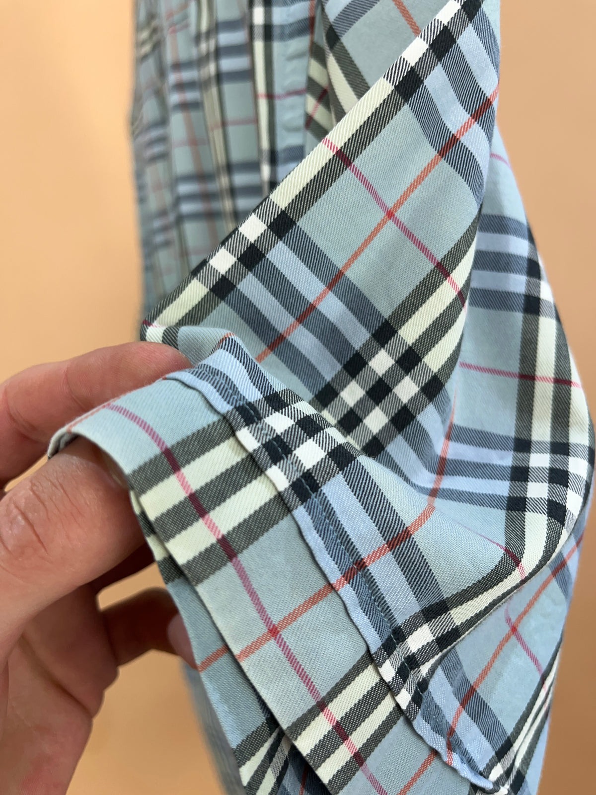 Y2K Burberry light blue Nova check cotton short sleeve shirt, relaxed fit — Arkive Vintage