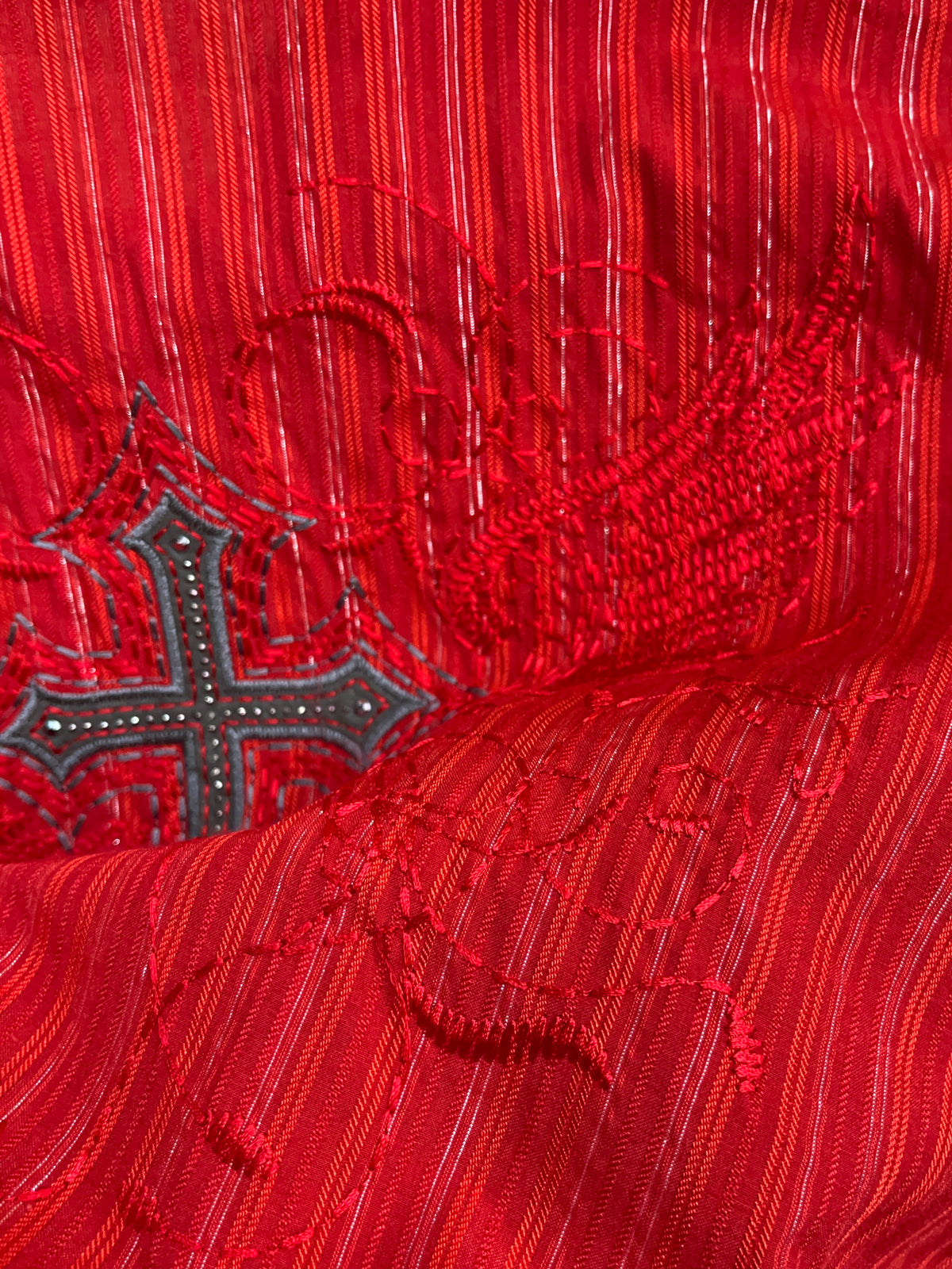 Lamasini Jeans Embroidered Red Striped Shirt - L