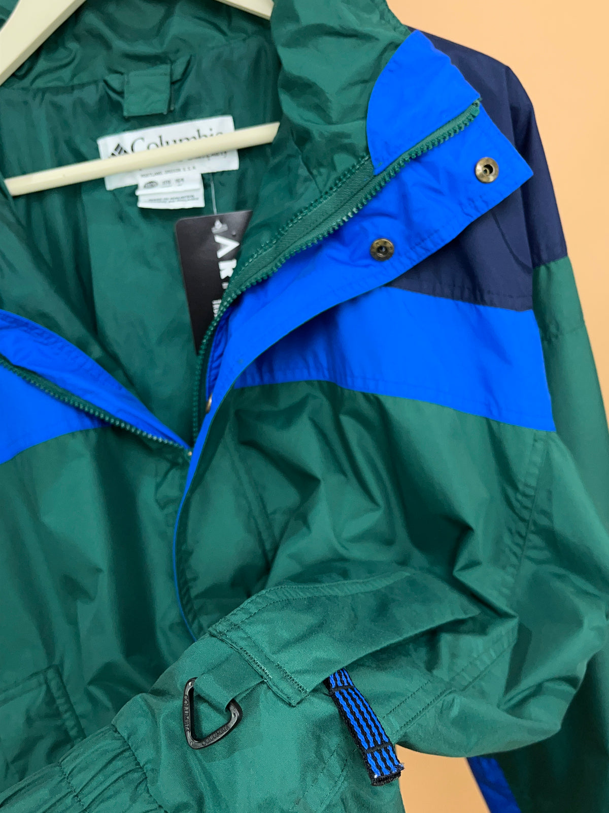 1990s Columbia Forest Green & Navy Colour Block Windbreaker - L