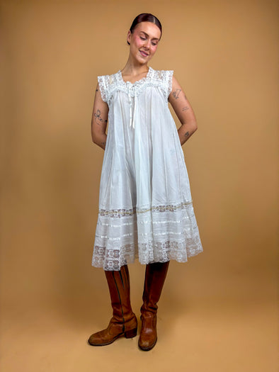 1970's Western Style Lace Shift Dress