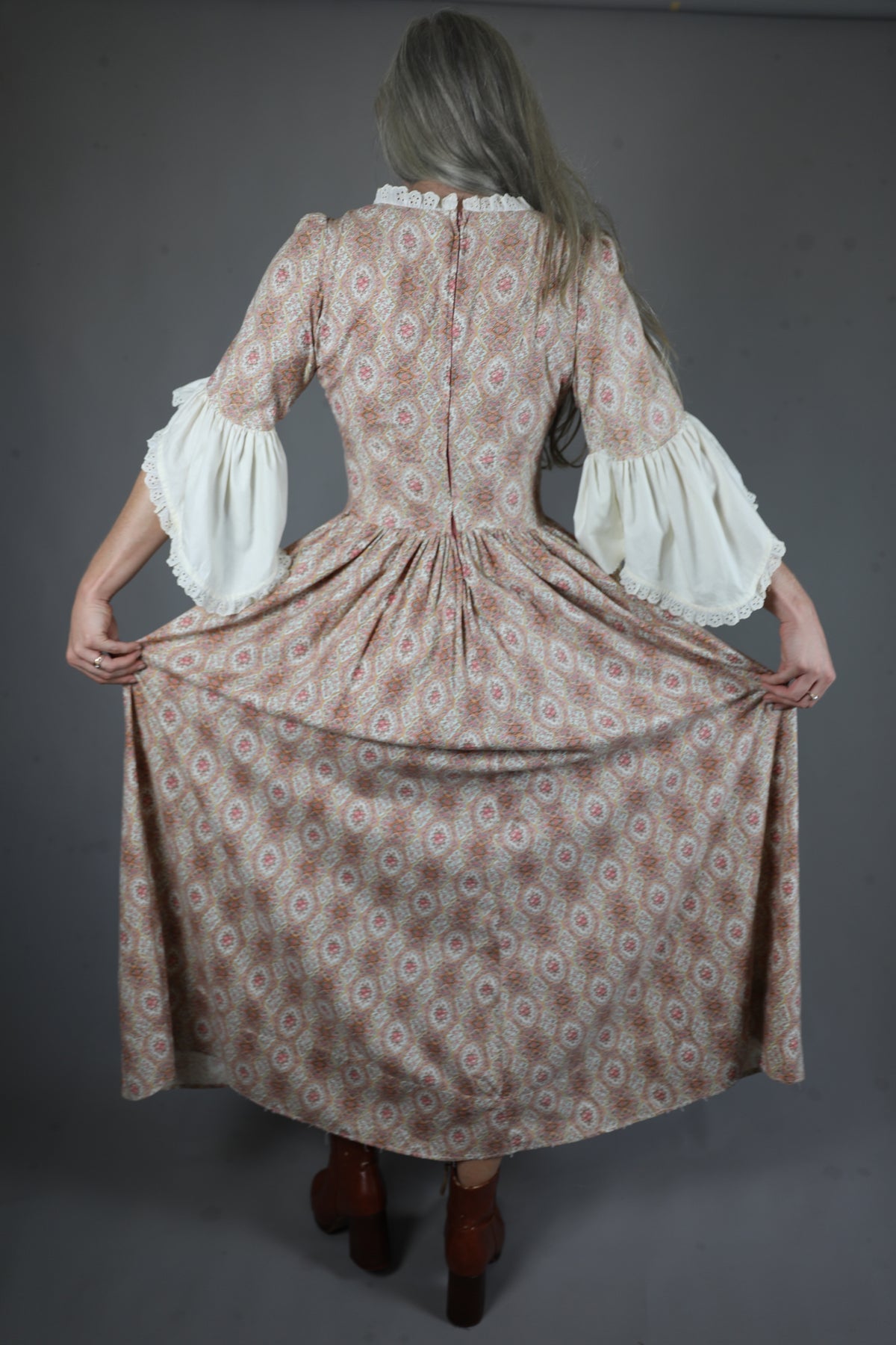 1970's pink floral prairie dress with all-over floral print — Arkive Vintage