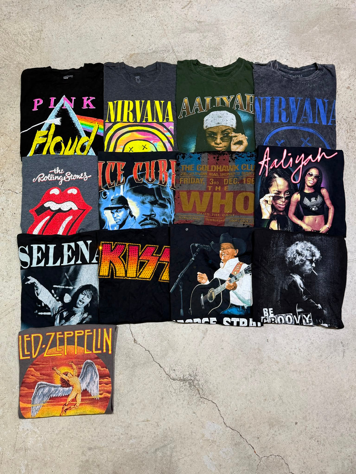 Band & Artist Vintage T-Shirt Bundle (13 tees)