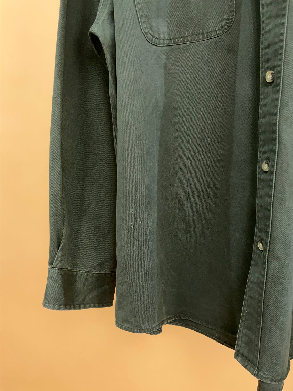Y2K Carhartt deep olive green cotton work shirt with leather patch — Arkive Vintage