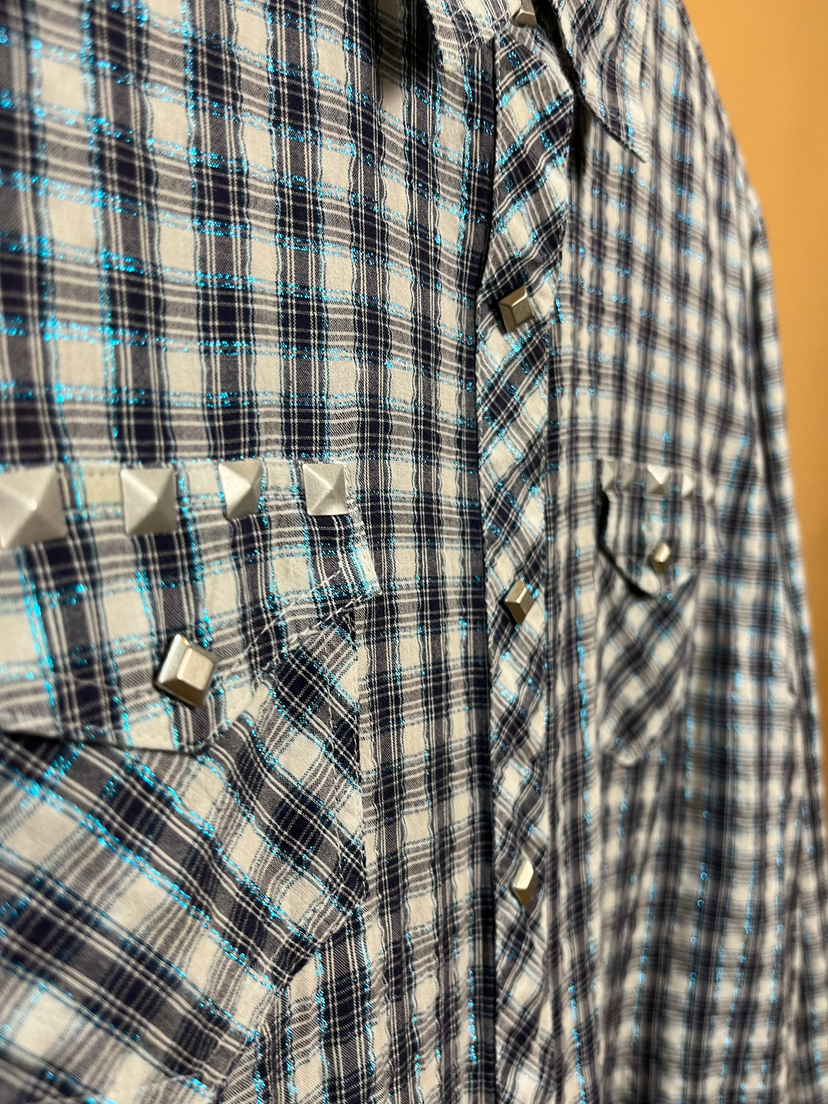 Y2K ARIAT Blue, White & Plaid Metallic Shirt - XL