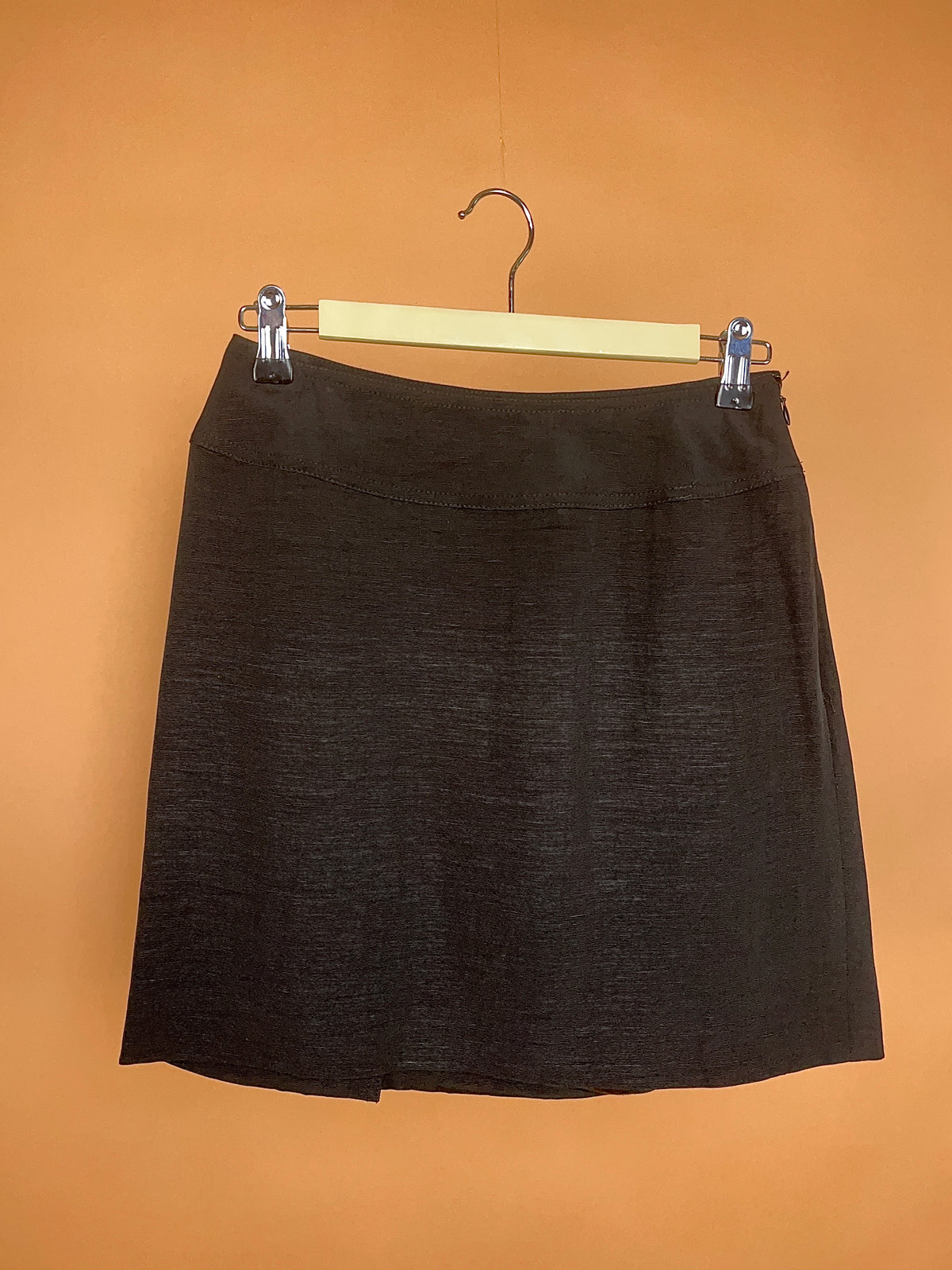 1990's Donna Karan Black Label Acetate Linen Blend Mini Skirt - 26"
