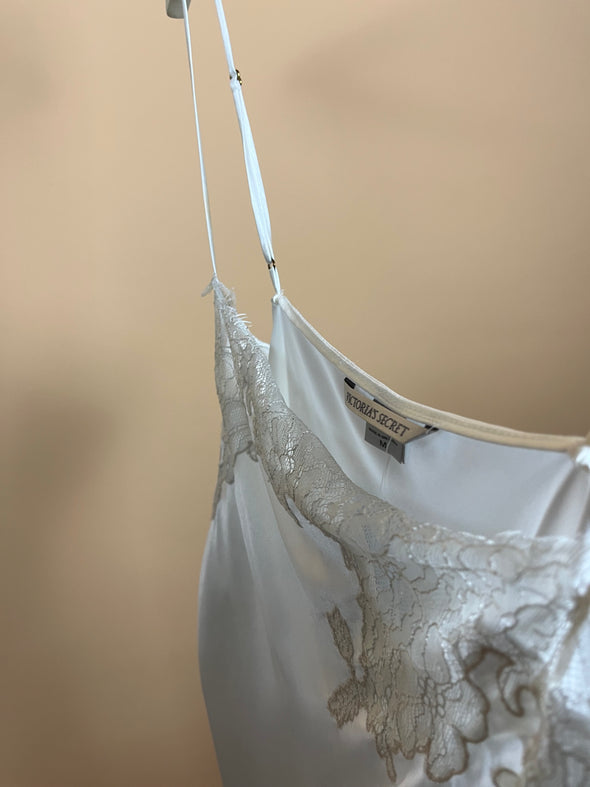 Y2K 'Victoria's Secret' Milky White Lace Slip