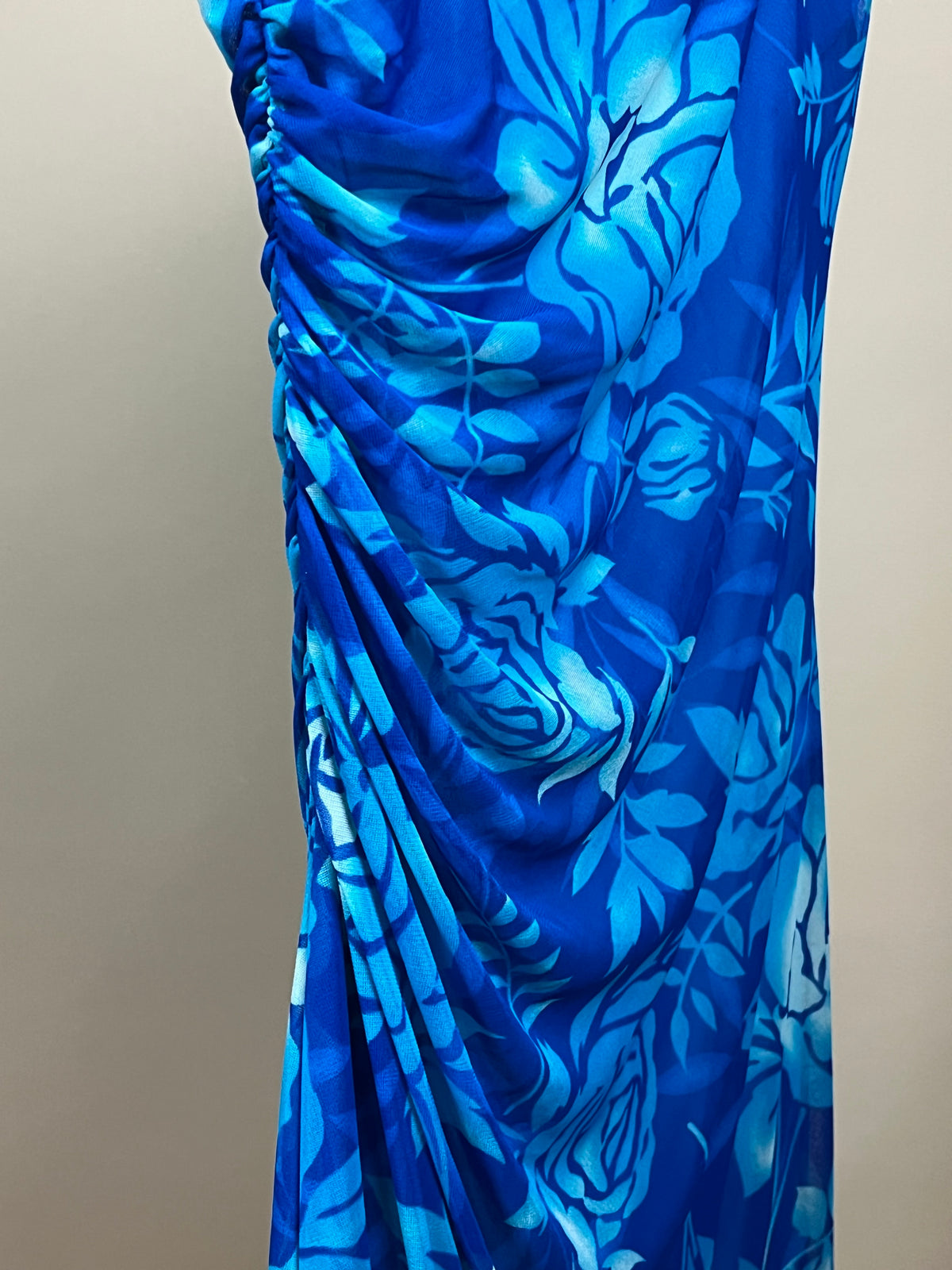 Y2K blue rose print layered strappy dress with asymmetrical ruched hem, size 10 — Arkive Vintage