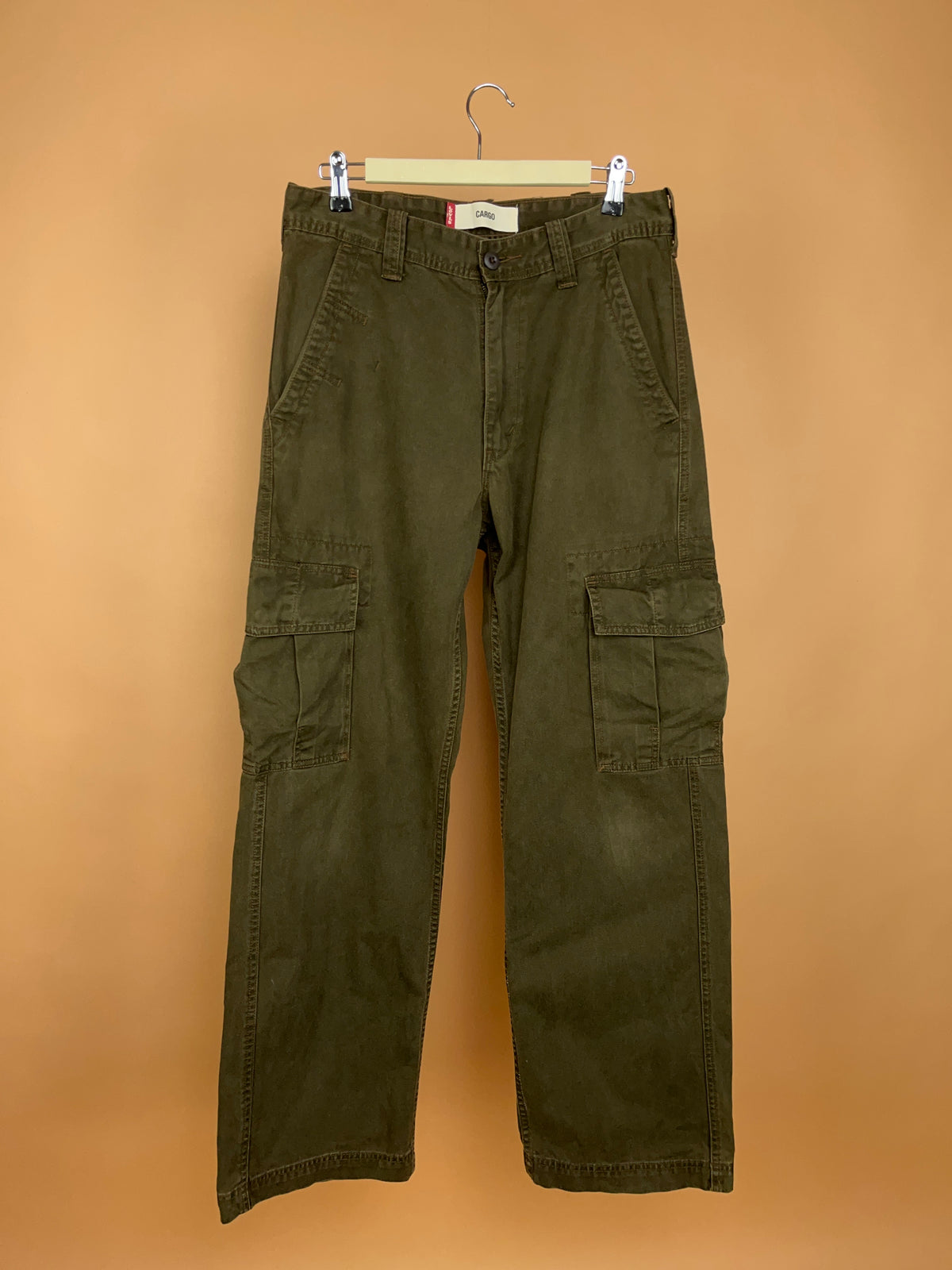 Y2K Levi's Chocolate Brown Cargo Trousers - 33"