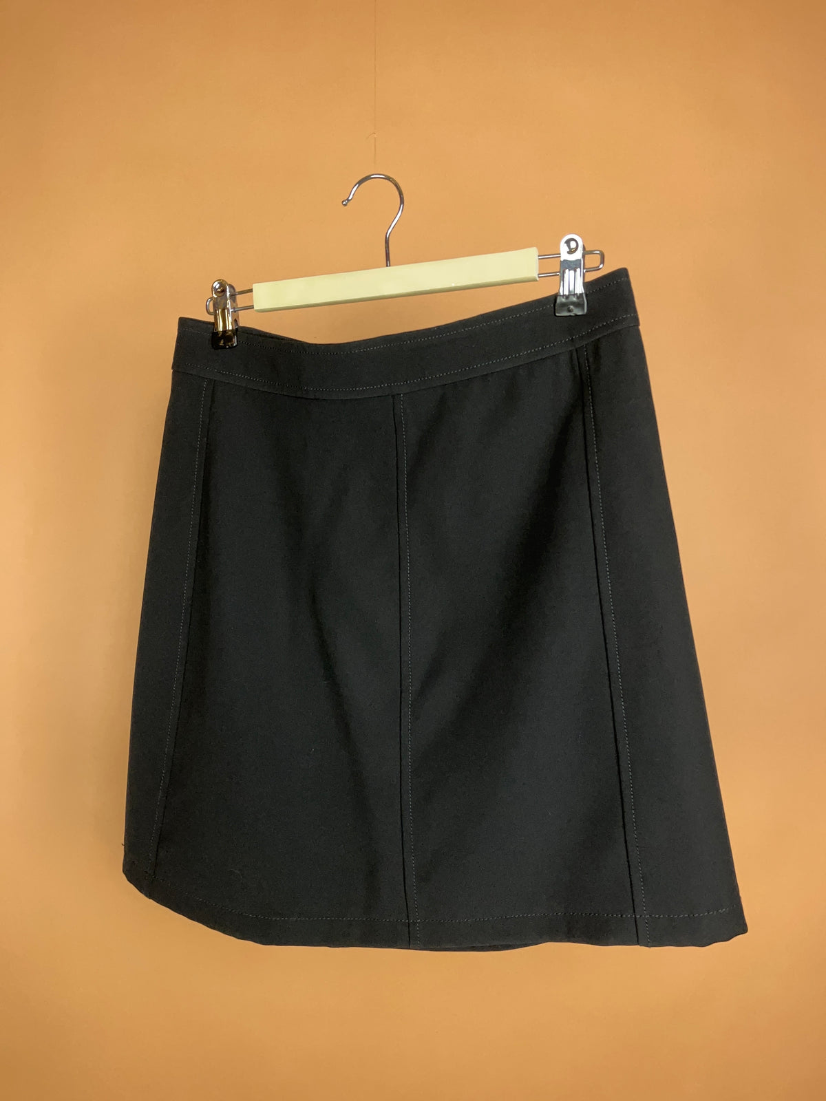 Louis Vuitton Uniformes Black Panelled A-Line Mini Skirt - 29"