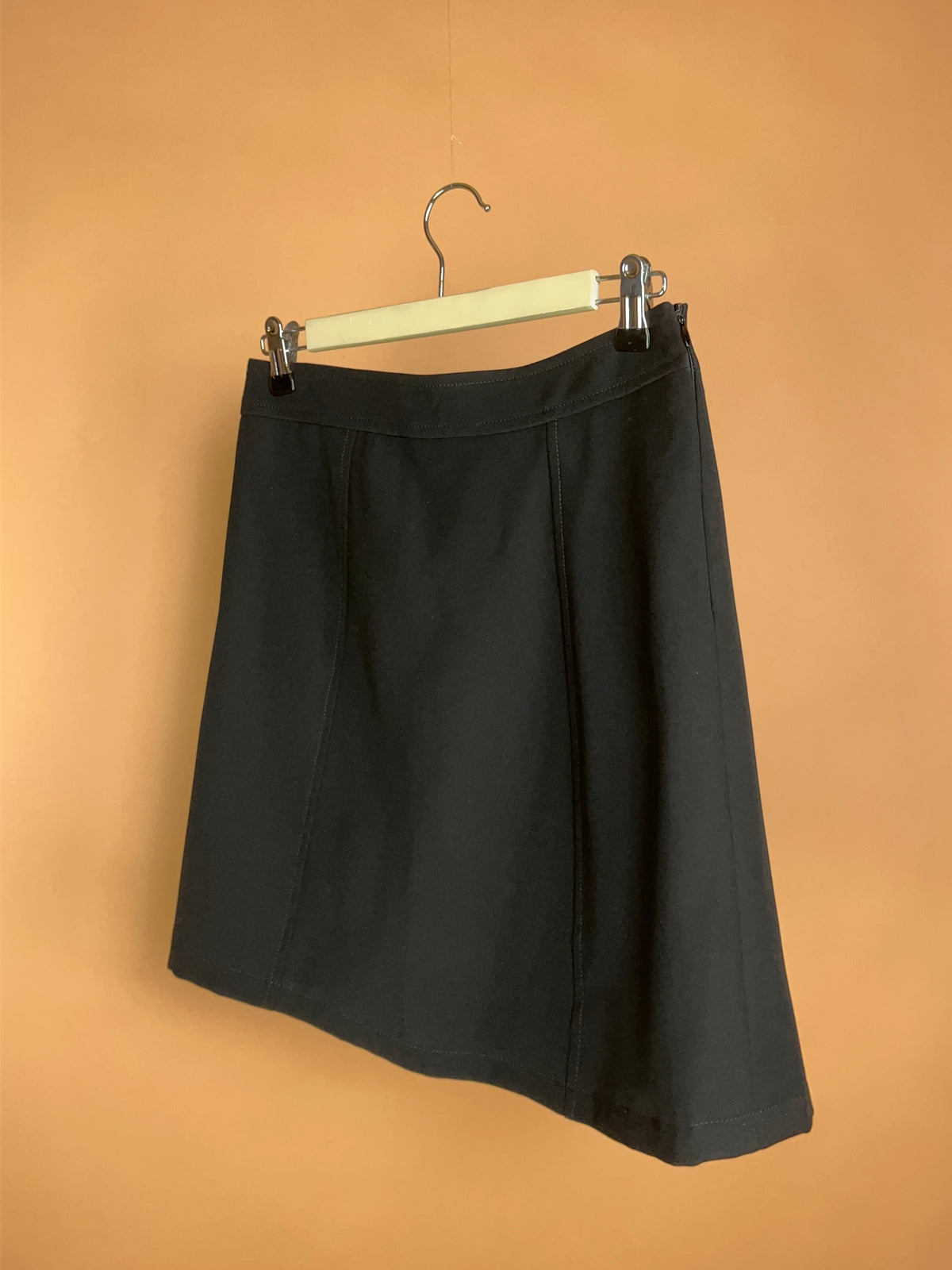 Louis Vuitton Uniformes Black Panelled A-Line Mini Skirt - 29"