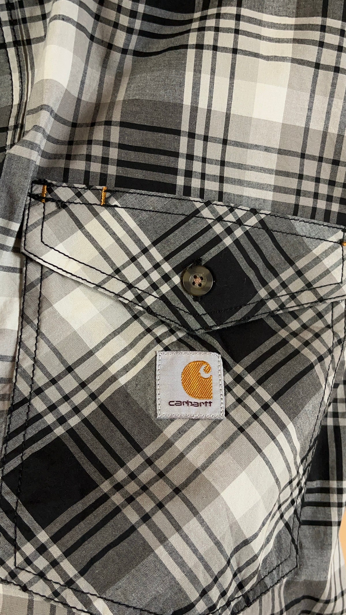 Carhartt" Grey & Black Plaid Button-Up Shirt - M