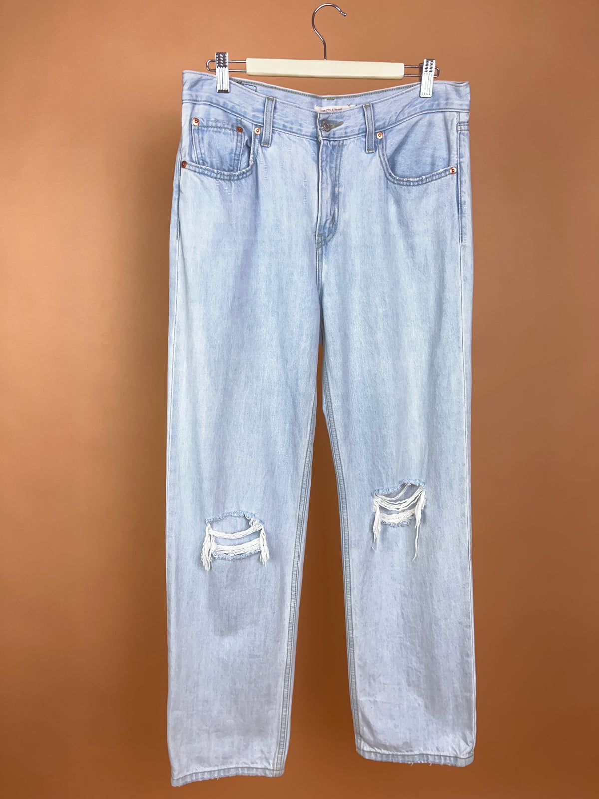 Levi's Ice Blue Straight Leg Jeans - 29"