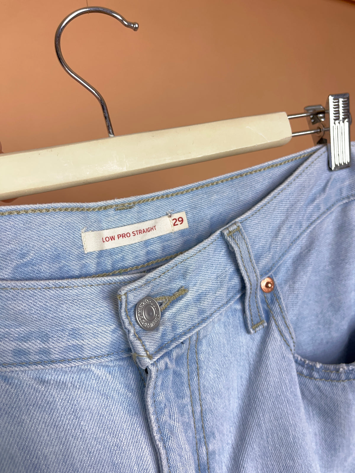 Levi's Ice Blue Straight Leg Jeans - 29"
