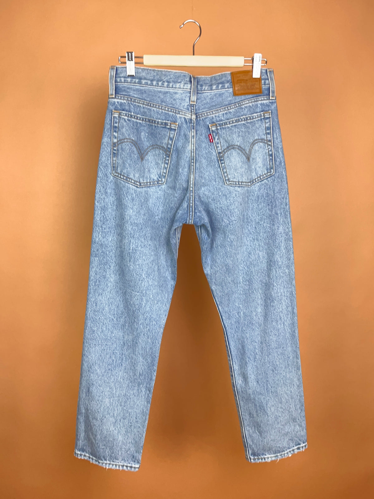 Levi's 501 light acid wash cropped straight leg jeans, raw frayed hem — Arkive Vintage