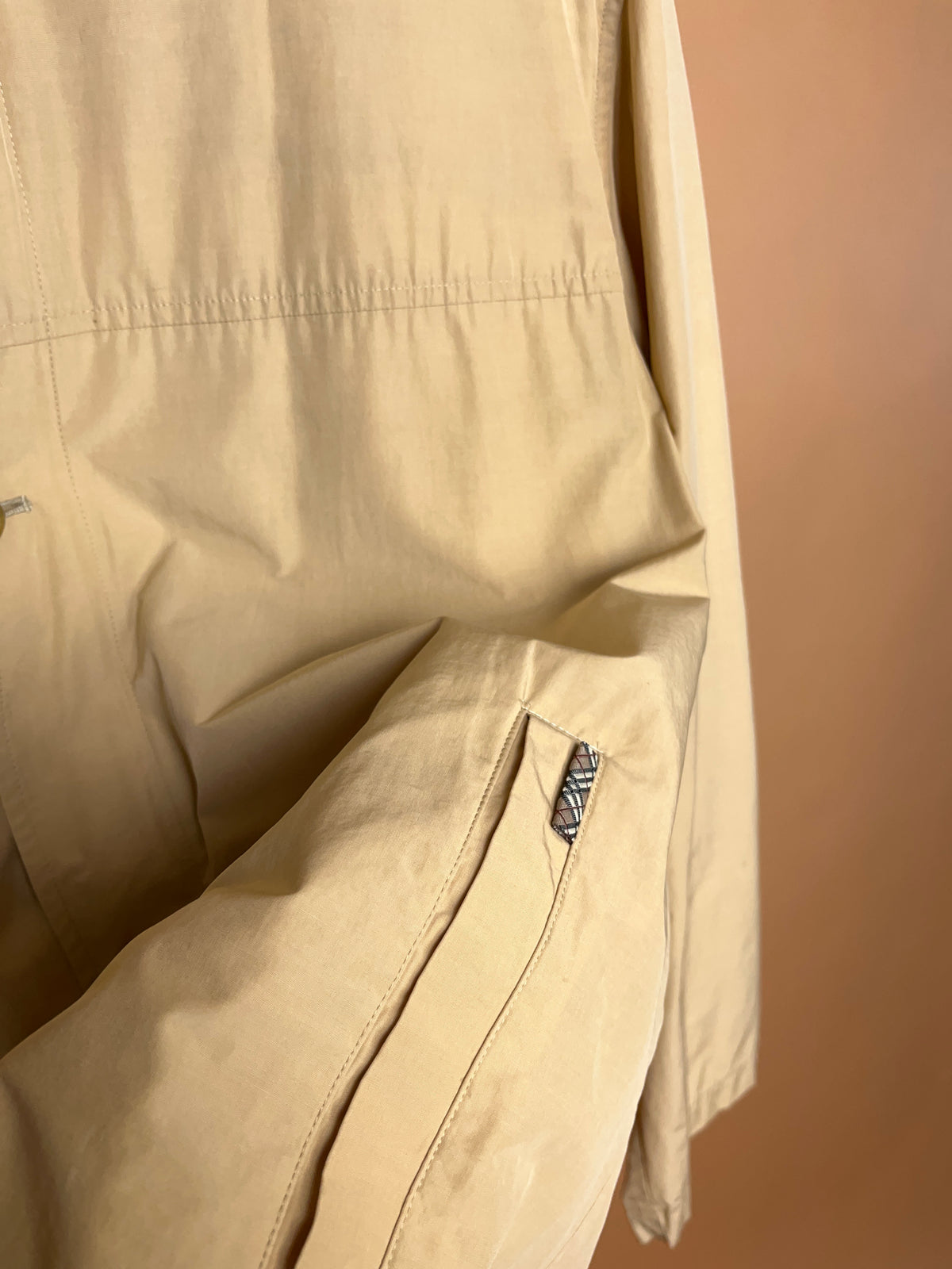 Y2K Burberry London beige coat with detachable hood, Nova check lining — Arkive Vintage