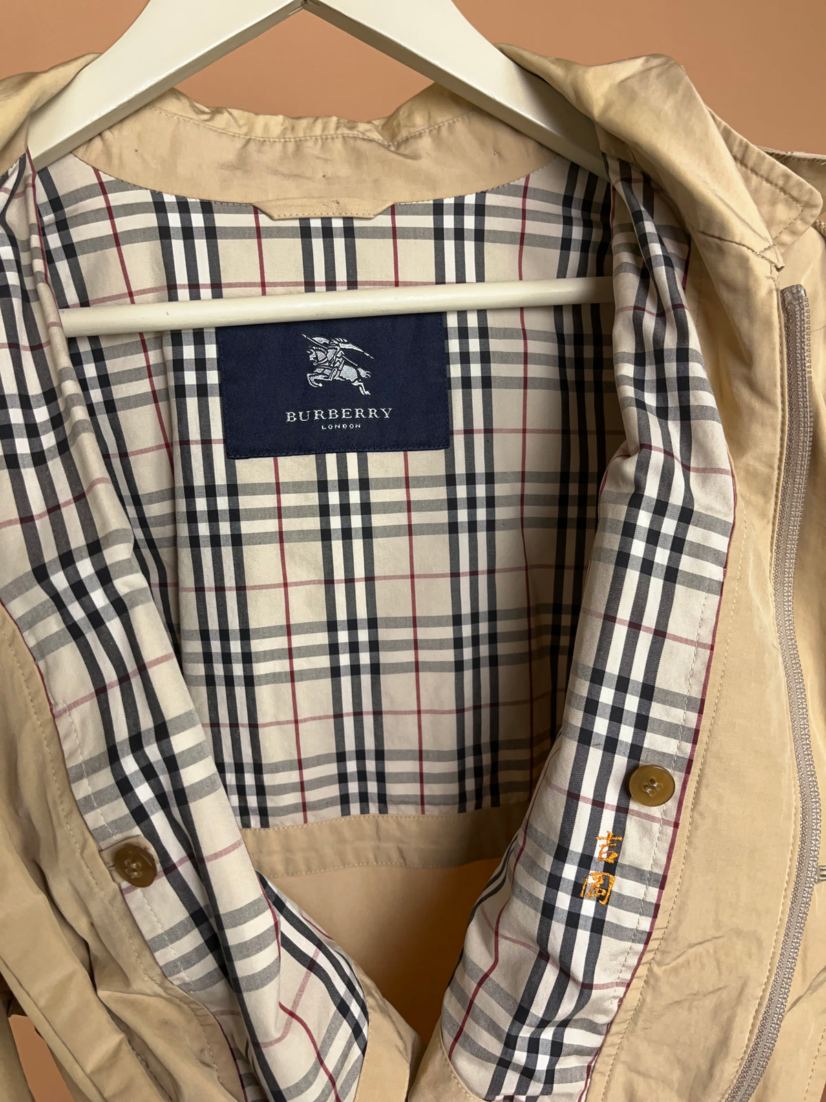 Y2K Burberry London beige coat with detachable hood, Nova check lining — Arkive Vintage