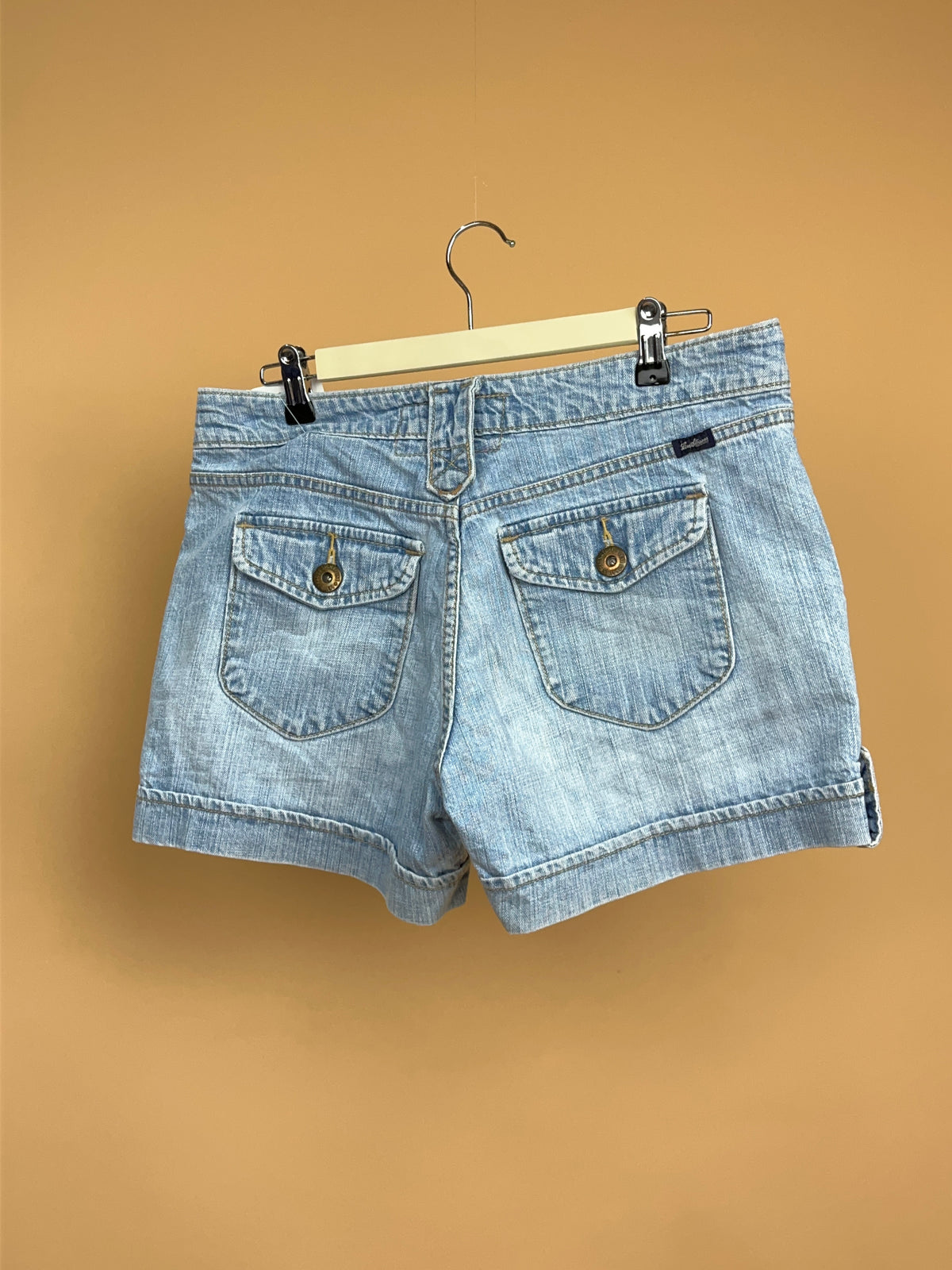 Y2K Levi's Light Wash Denim Shorts
