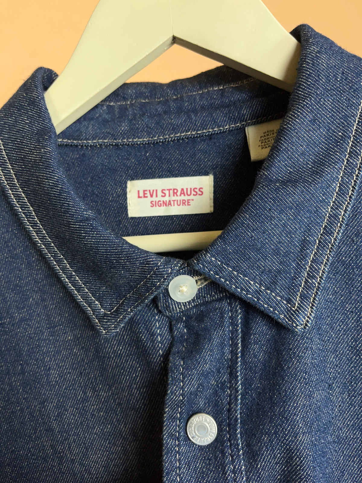 Y2K Levi's Signature Dark Indigo Denim Jacket - L