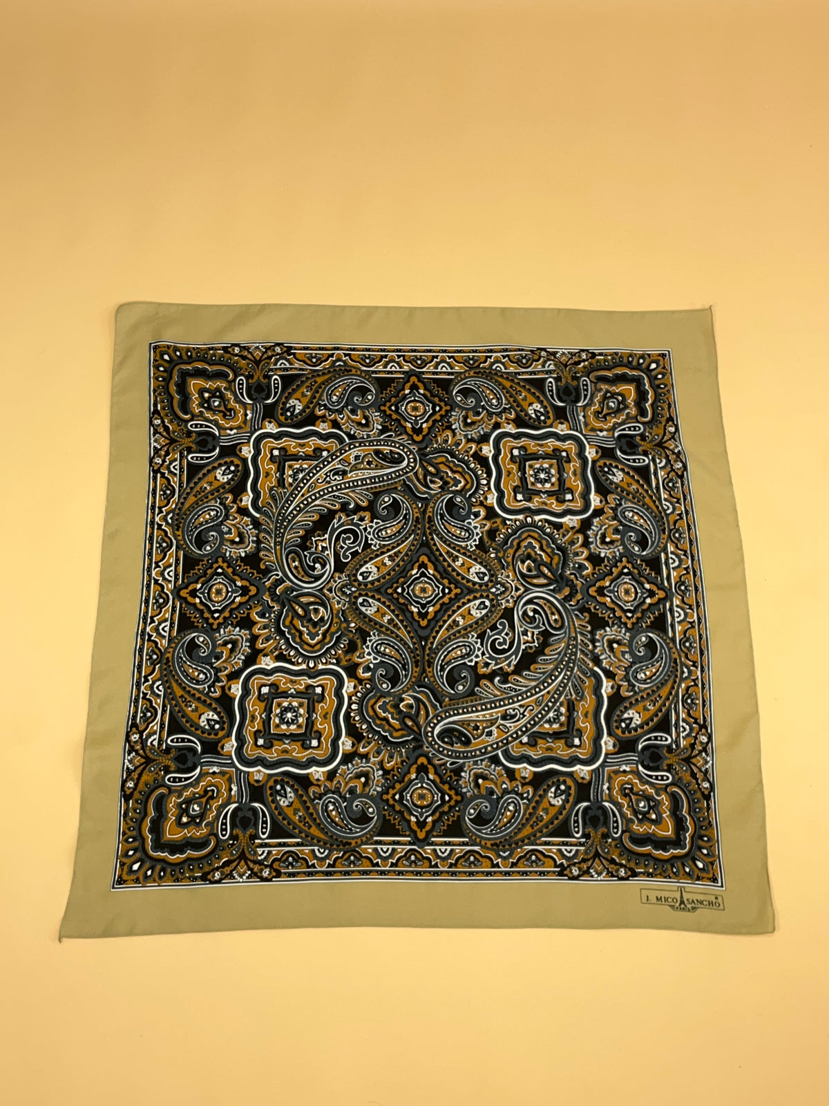 Beige & Blue Paisley Scarf