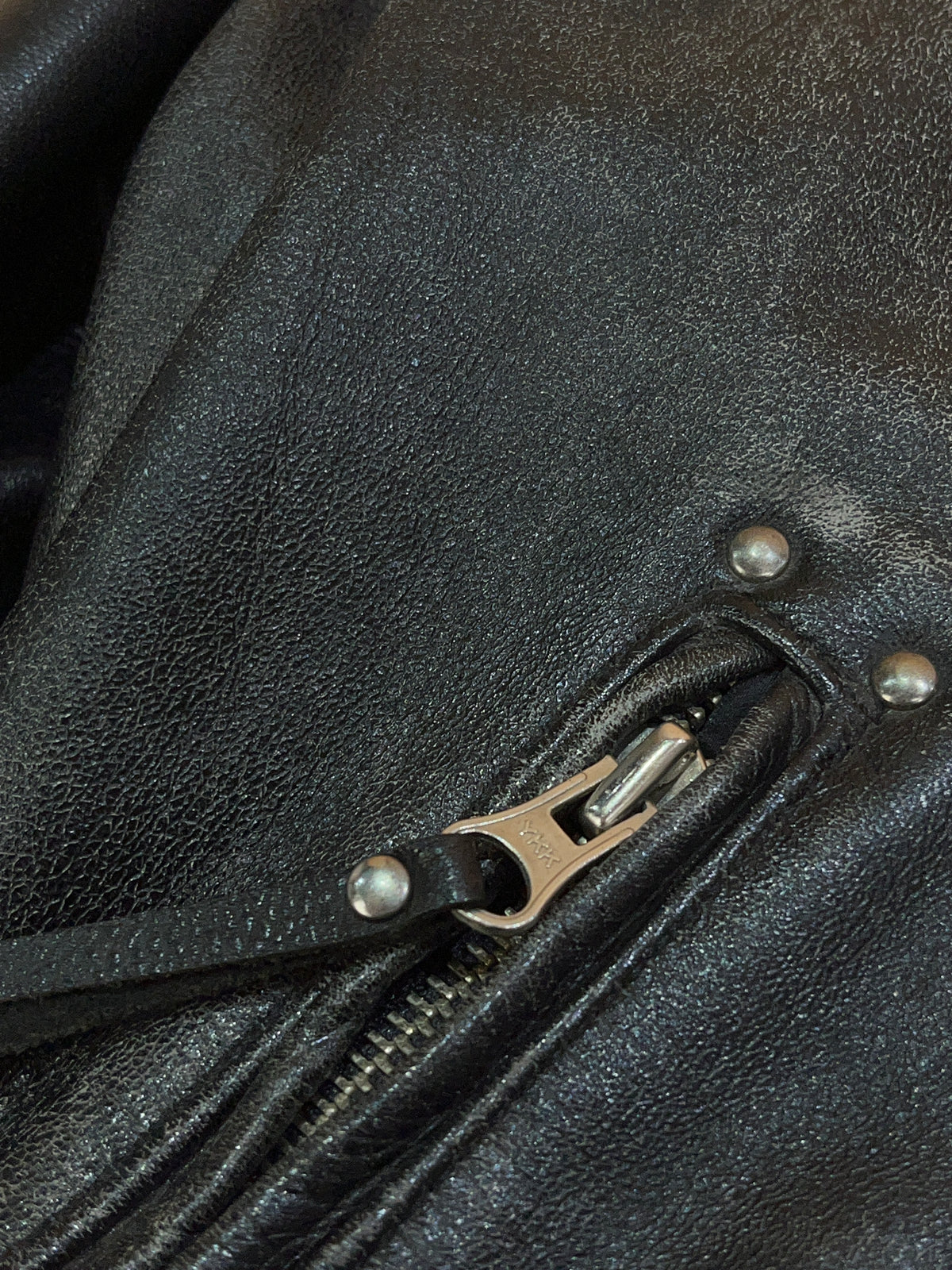 1990's Harley-Davidson HOG Member Patched Distressed Leather Biker Jacket - XL