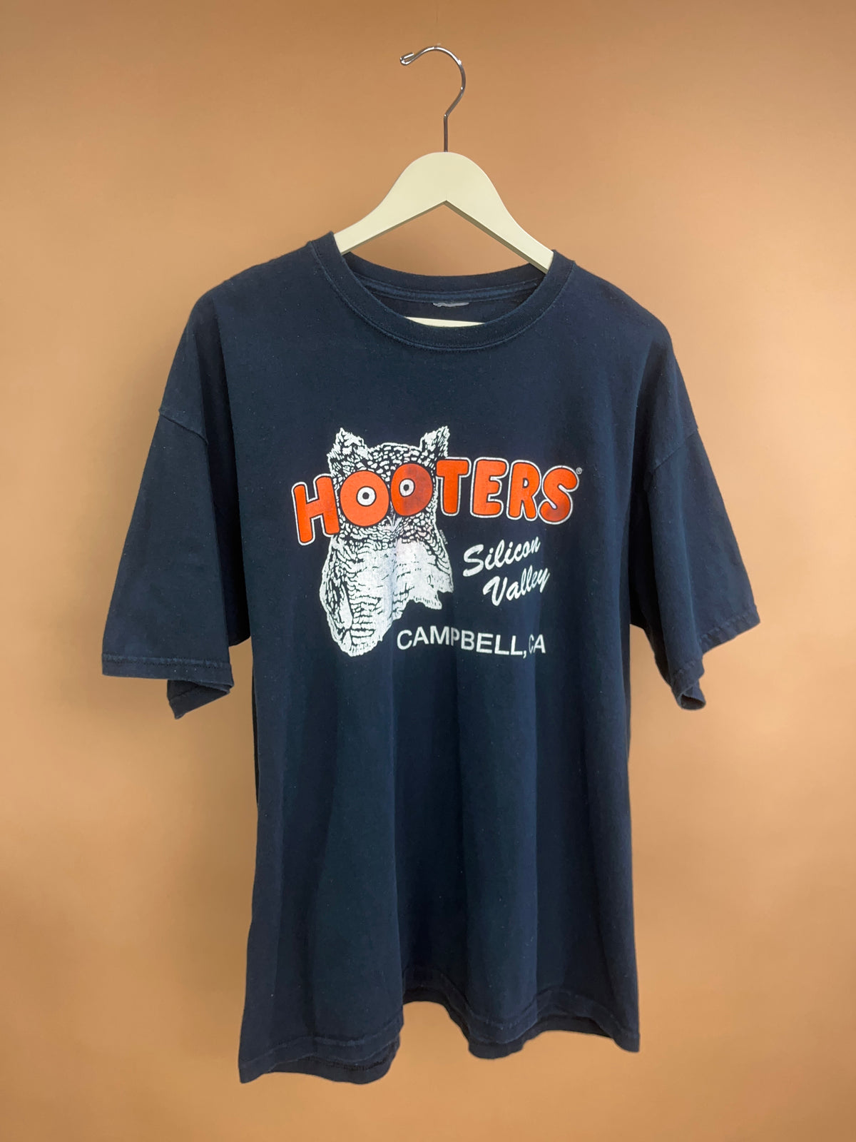 1990's Hooters Silicon Valley Faded Black Tee - M