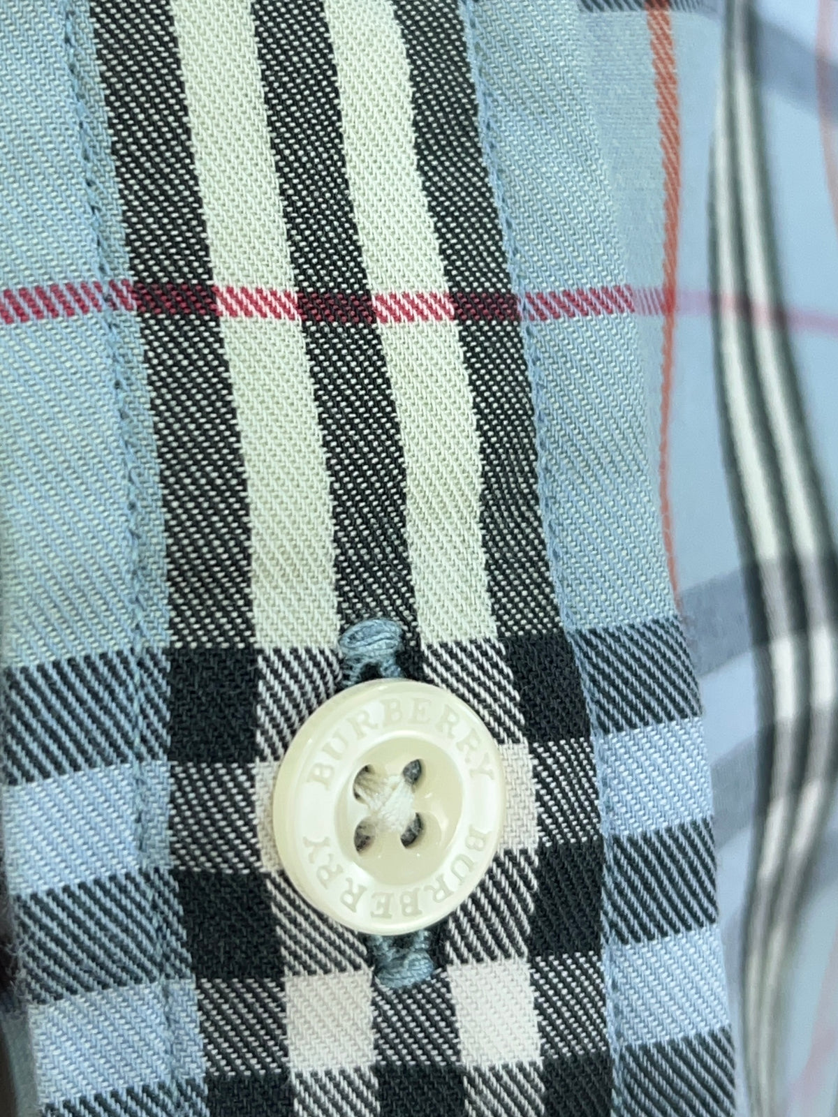 Y2K Burberry light blue Nova check cotton short sleeve shirt, relaxed fit — Arkive Vintage