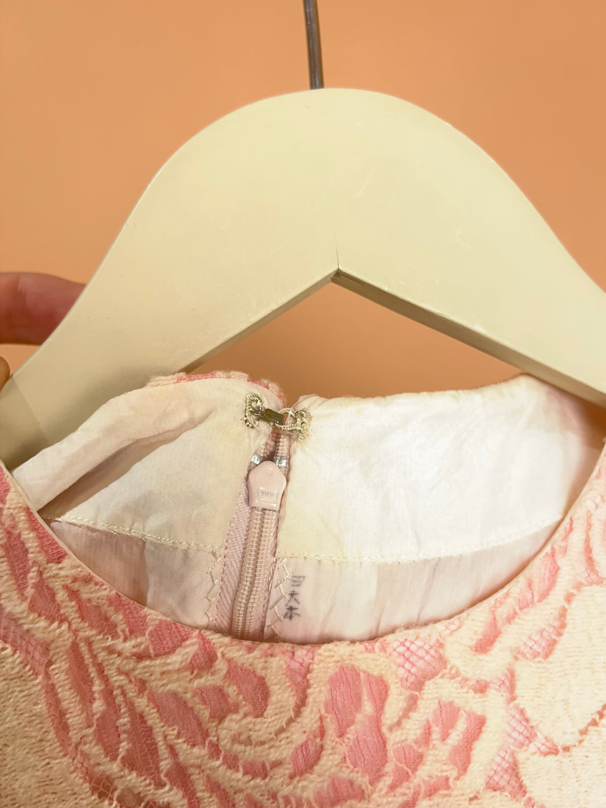 1960s Pink Musk & Cream Floral Lace Dress - 8