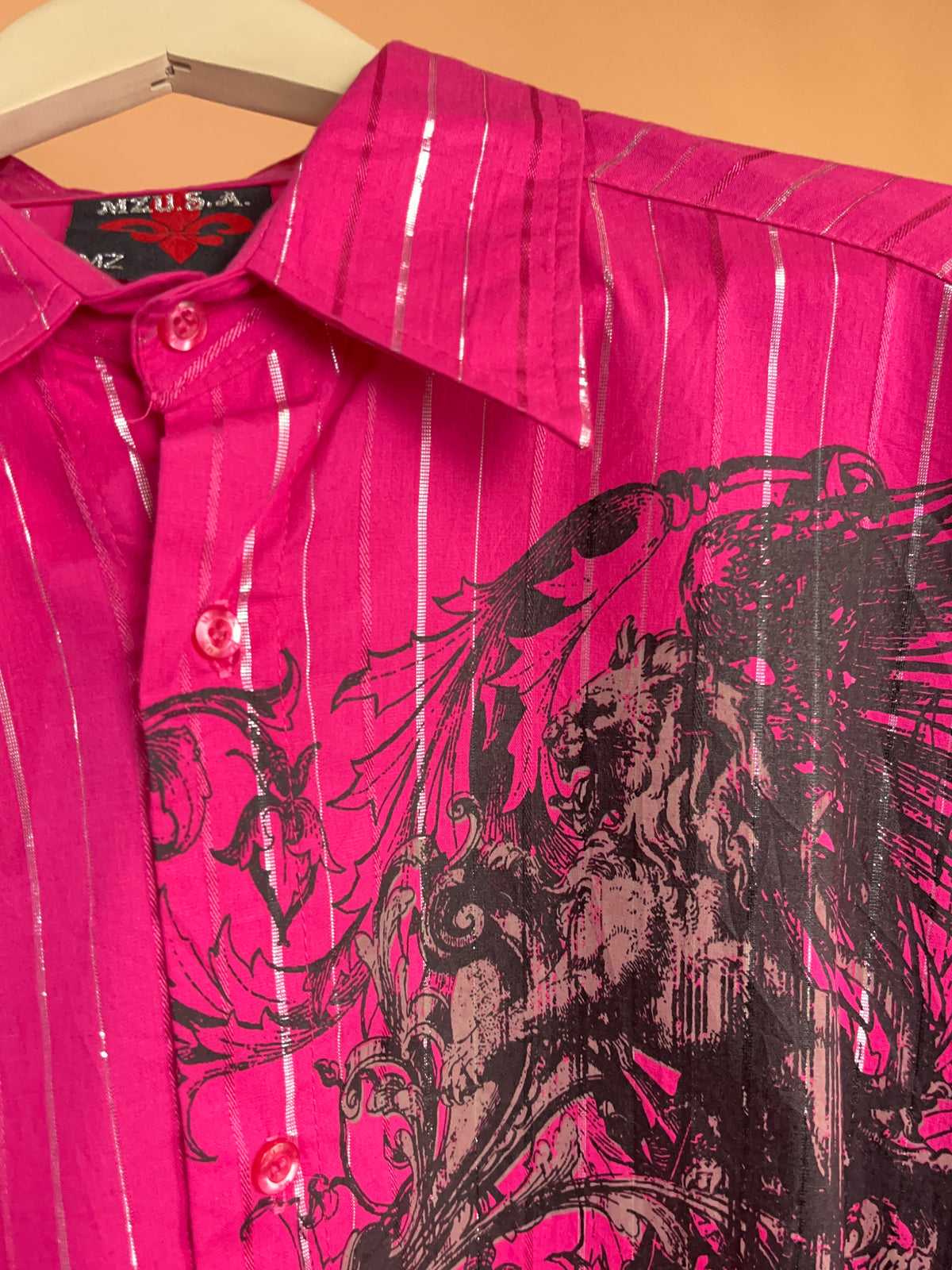 Y2K MZ.U.S.A Electric Pink Lion Graphic Shirt - 14
