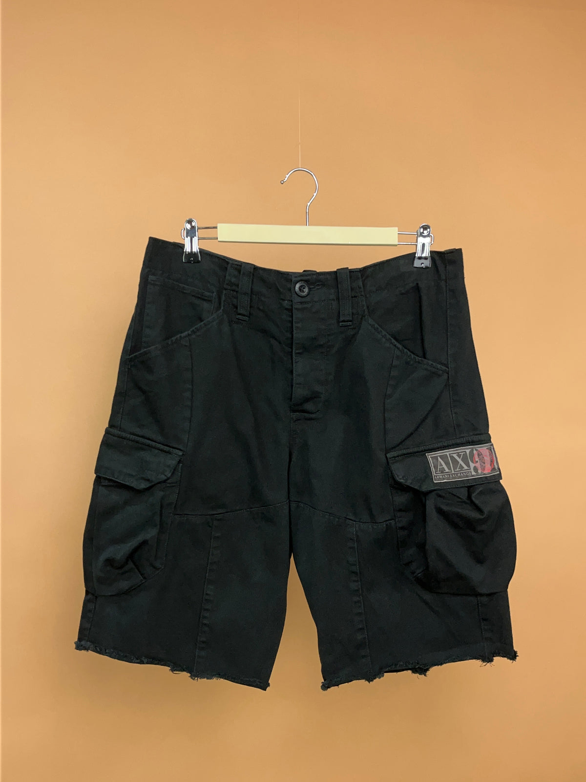 Armani Exchange Black Raw-Hem Cargo Short - 32"